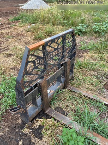 2022 PALADIN 48" Pallet Forks - Paladin