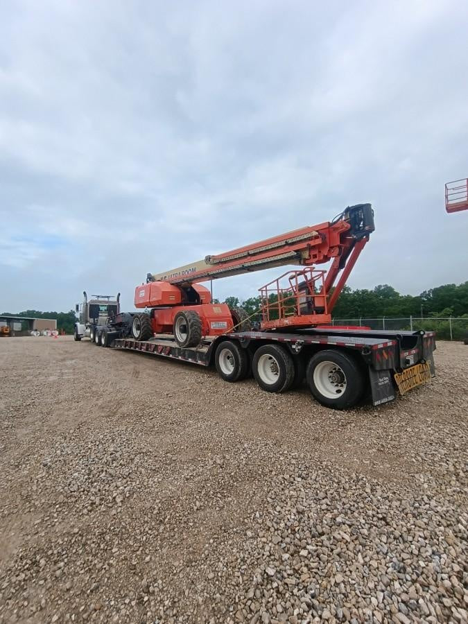 2018 JLG 1200SJP