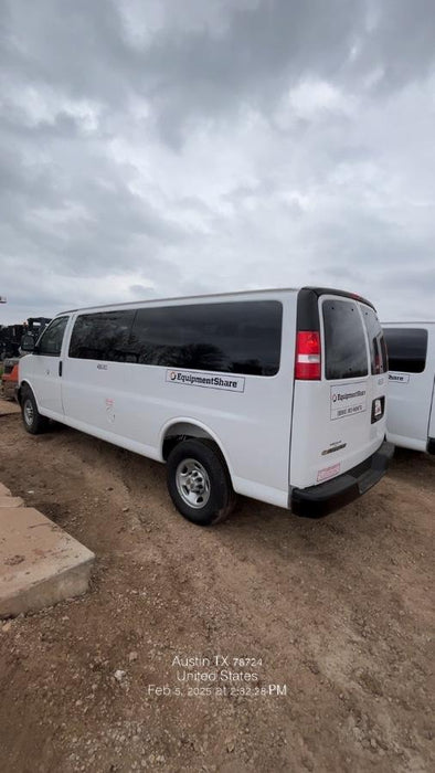2025 CHEVROLET Express Van - Rental