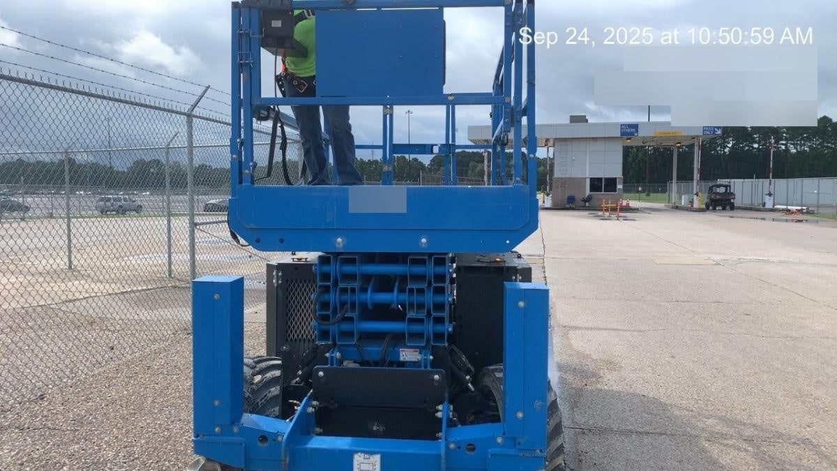 2019 GENIE GS-3369 RT