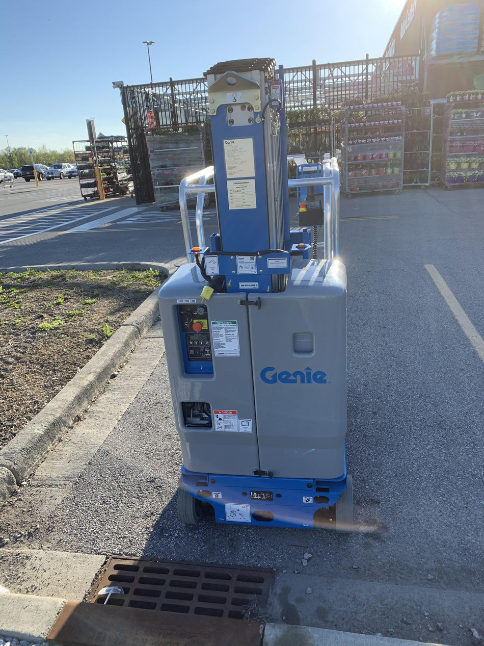 2021 GENIE GR-20