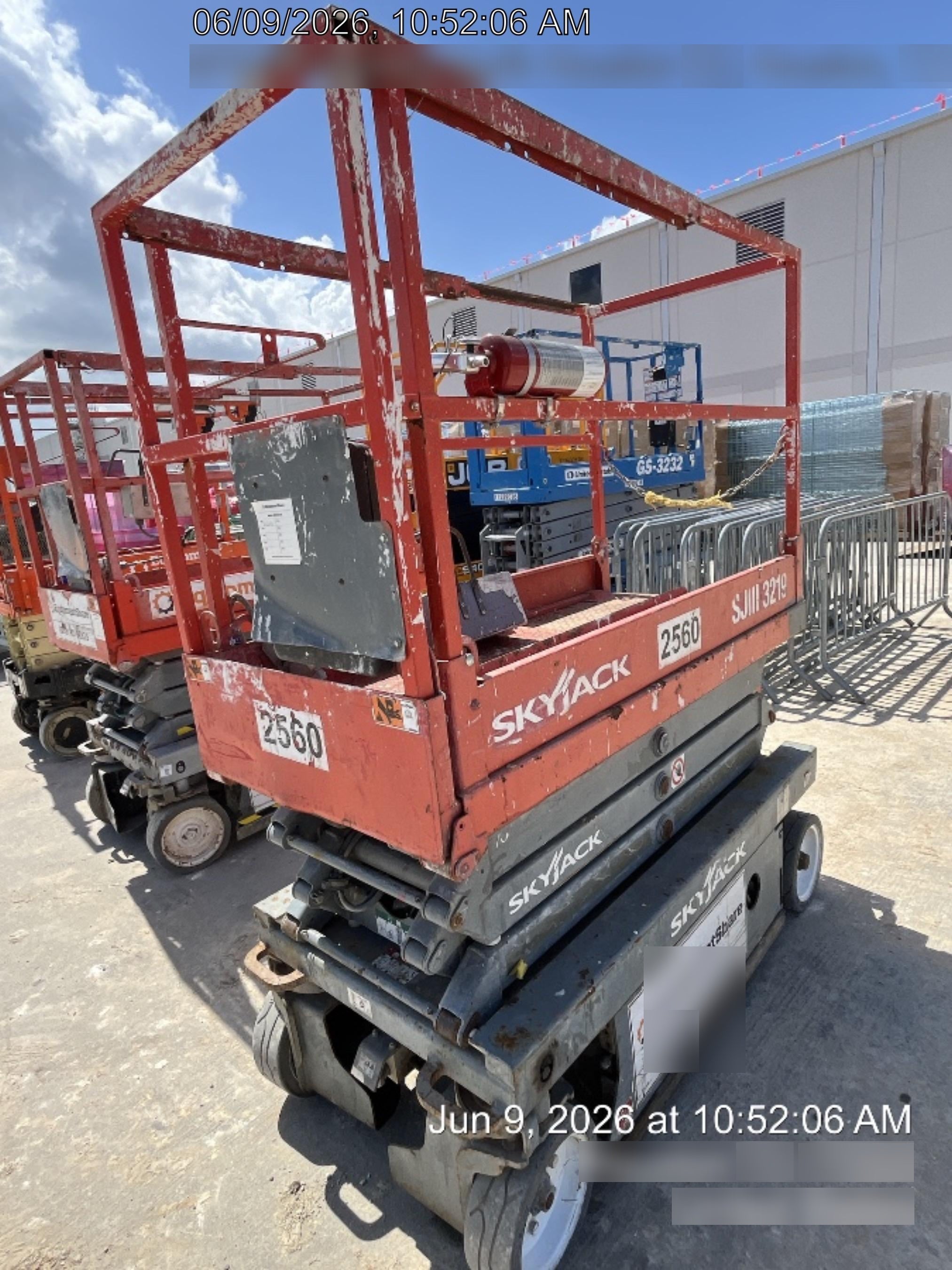 2016 Skyjack SJIII-3219 Standard Options