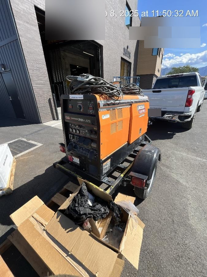 2021 Lincoln Electric Vantage 322 Vantage 322 Ready Pak 3 w/ Decals, ORANGE (includes trailer, cable rack, fender light kit) NO Telematics