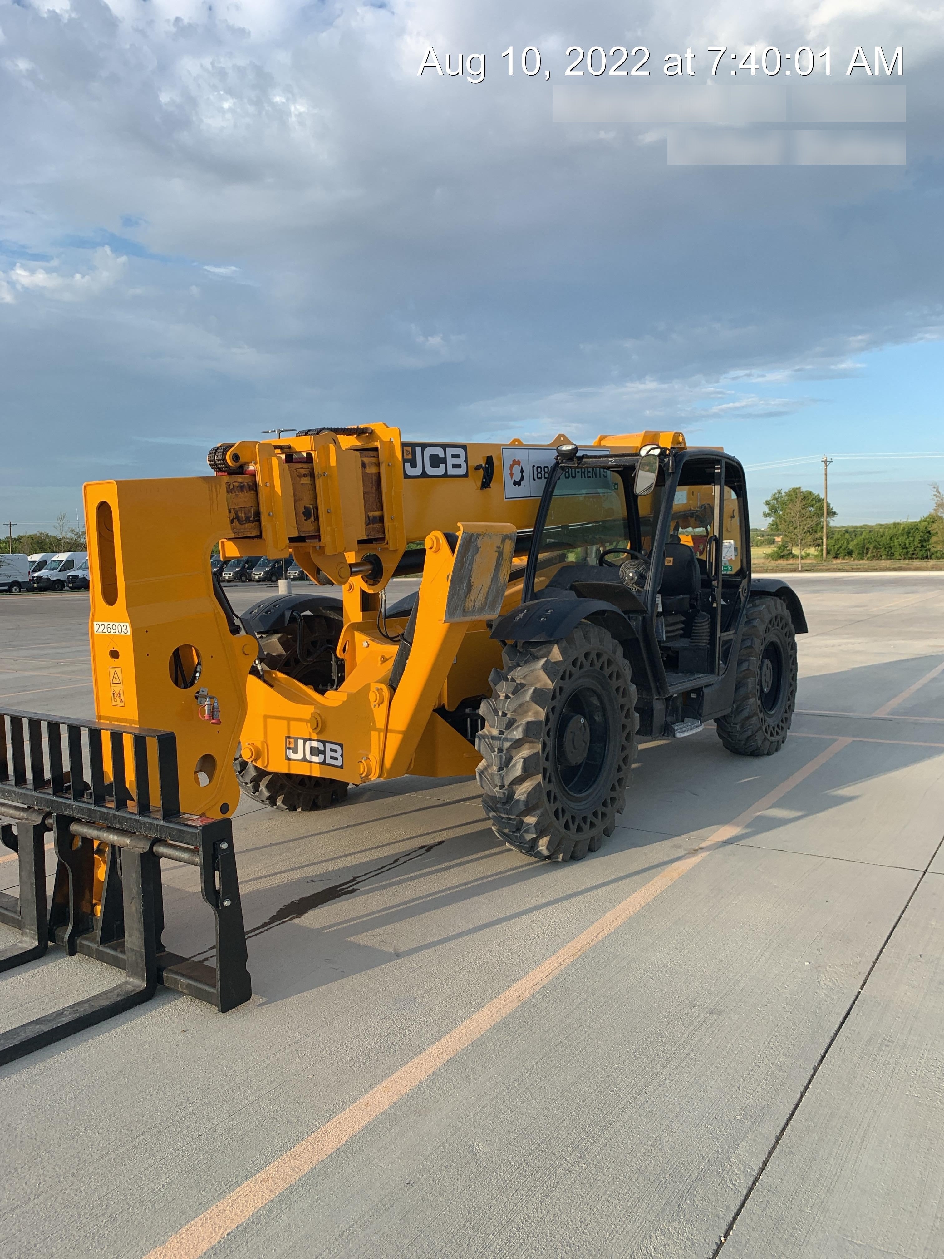 2022 JCB 510-56