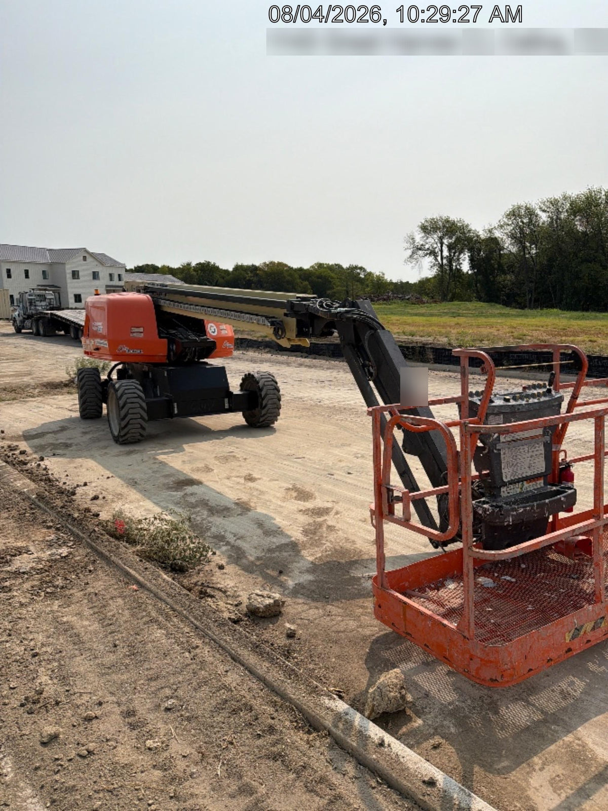 2023 JLG 660SJ