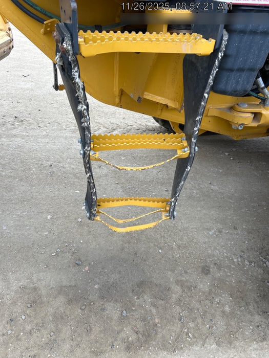 2019 JOHN DEERE 672G