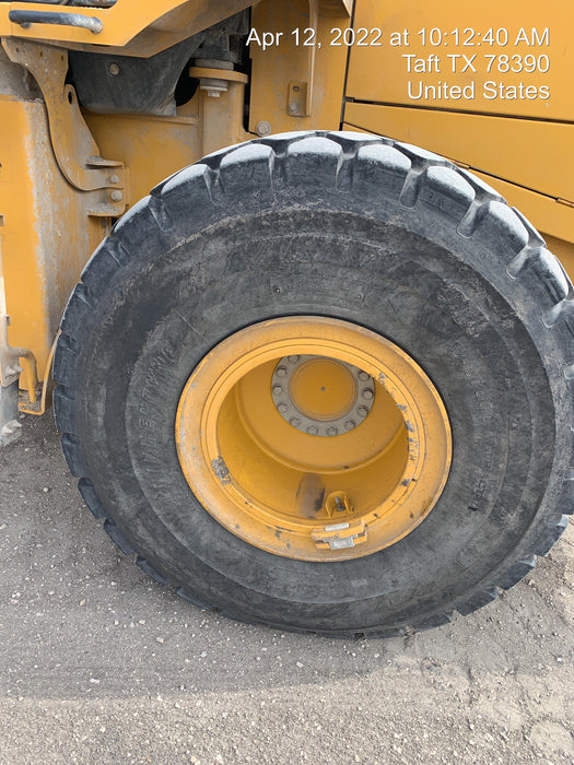 2020 John Deere 644K 4yd Wheel Loader, Cab/Heat/Air, 3 Function Hydraulics, JRB Hydraulic QC, QC 4yd bucket w/smooth cutting edge, QC Carriage, 72" Fork Tines, 5yr/5,000hr Powertrain and Hydraulics extended warranty