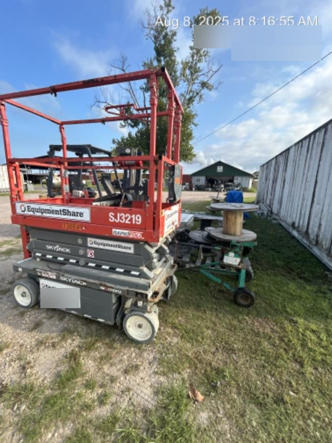 2021 SKYJACK SJ3219