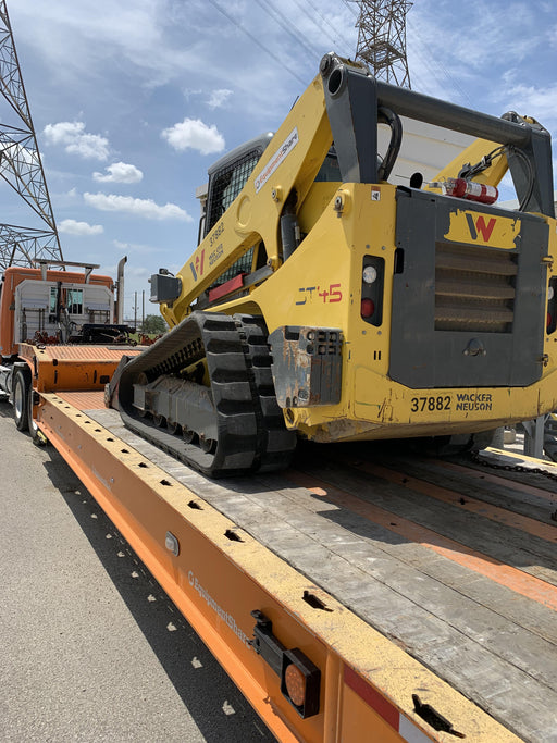 Wacker Neuson ST45 14-Pin Attachment Control T3 Bucket Leveling, Ride Control, CAB/Heat, A/C, Cyclonic Engine Pre-Cleaner, Block Heater (110v) T4F, Counter Weights, Dual Beam Work Lights,  Radio, Back-Up Camera, Zero-Drift Hydraulic Valve, Foot Throttle, 4 Way Flasher Kit, Scavenger Air Cleane, Synthetic Hydraulic Oil, High Flow LF	Hydraulic Coupler SSL/CTL