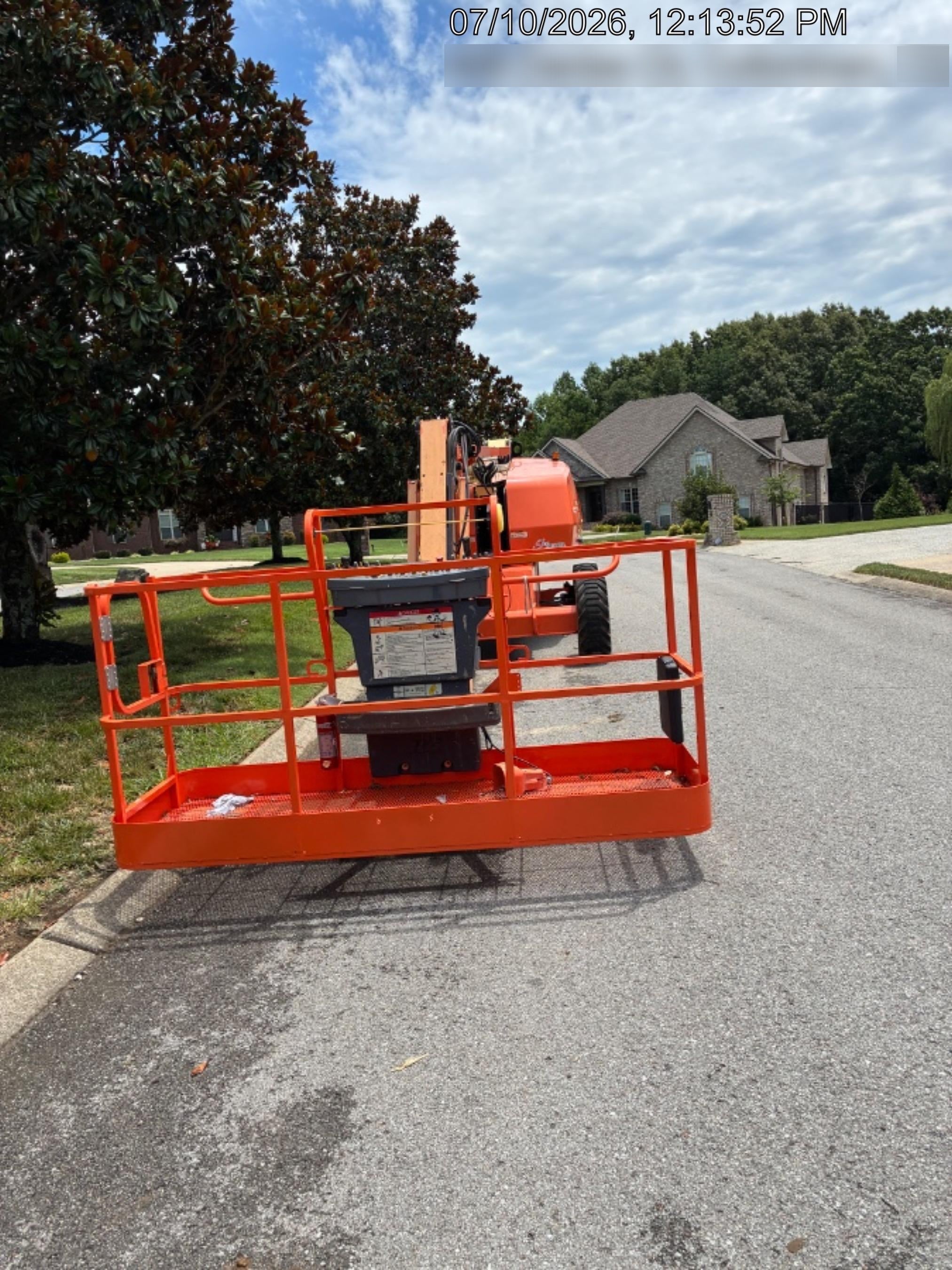 2023 JLG 460SJ