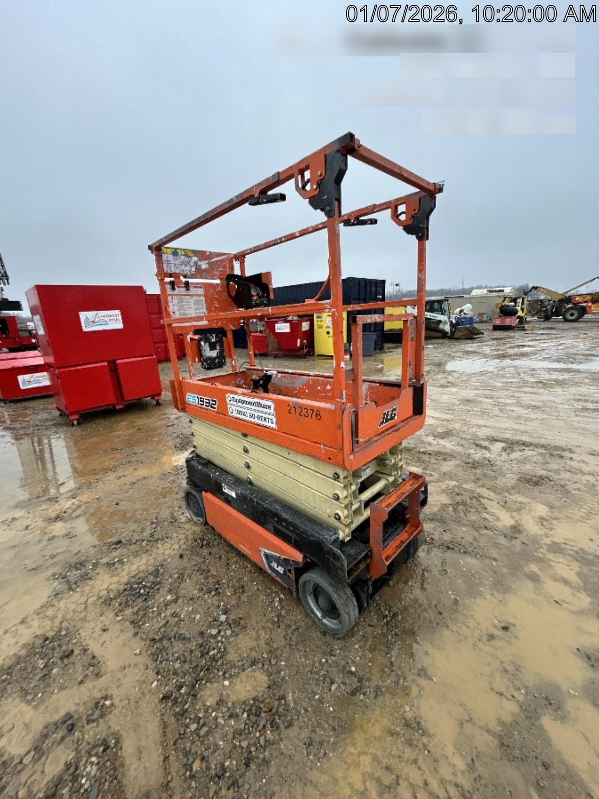 2022 JLG ES1932