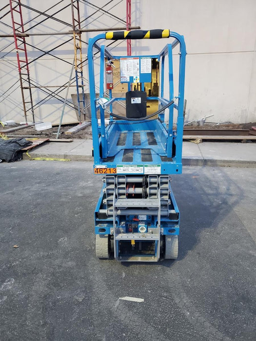 2019 Genie GS-1930 Fixed rails with chain Entry