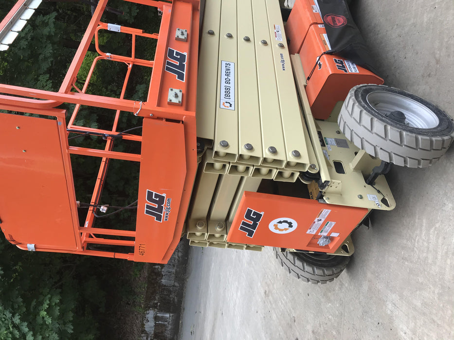 2019 JLG 4069LE
