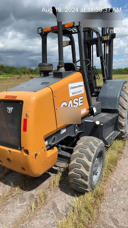 2022 CASE 586H