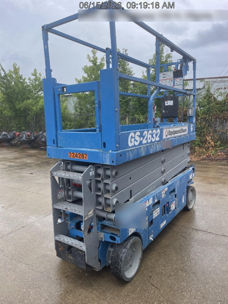 2023 GENIE GS-2632