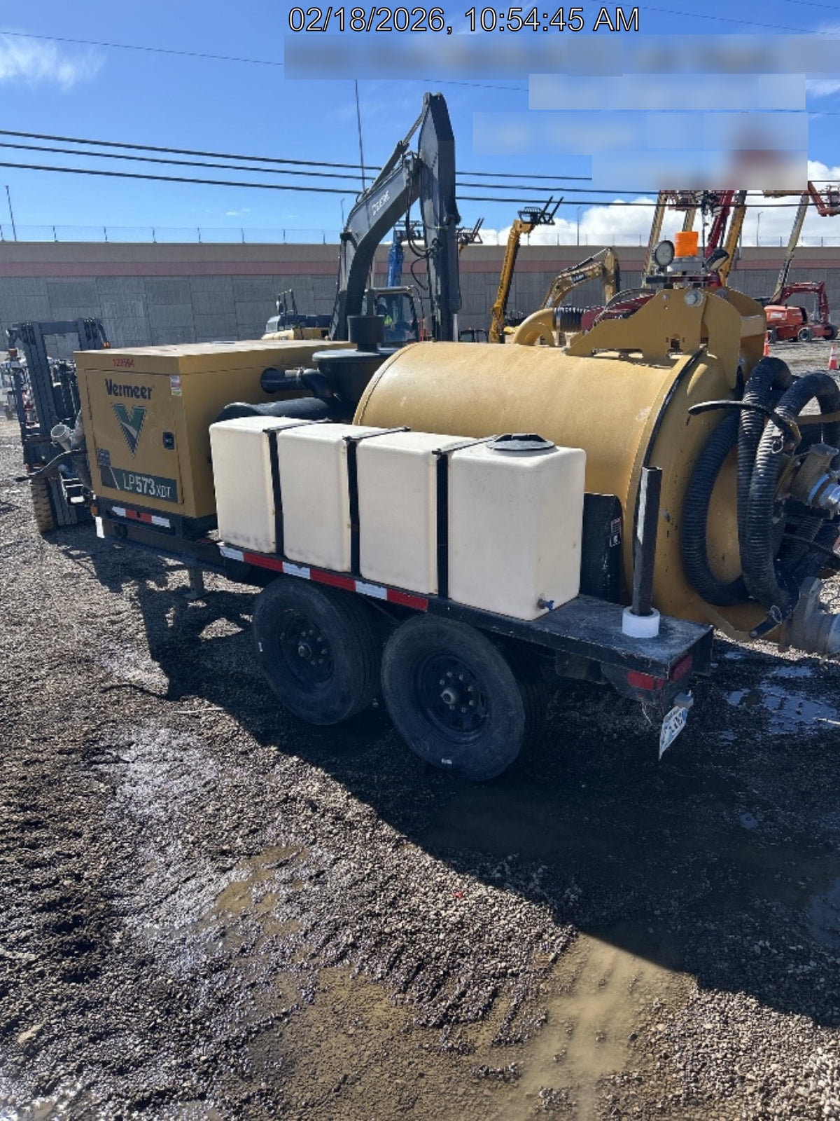 2020 Vac-Tron LP573XDT Tier 4 Kohler Diesel Engine, 500 Gallon Debris Tank w/ Hydraulic Tilt, two (2) 100 Gallon Water Tanks, Low Profile Torsion Axles (12,000 GVWR), Manual Jack Trailer