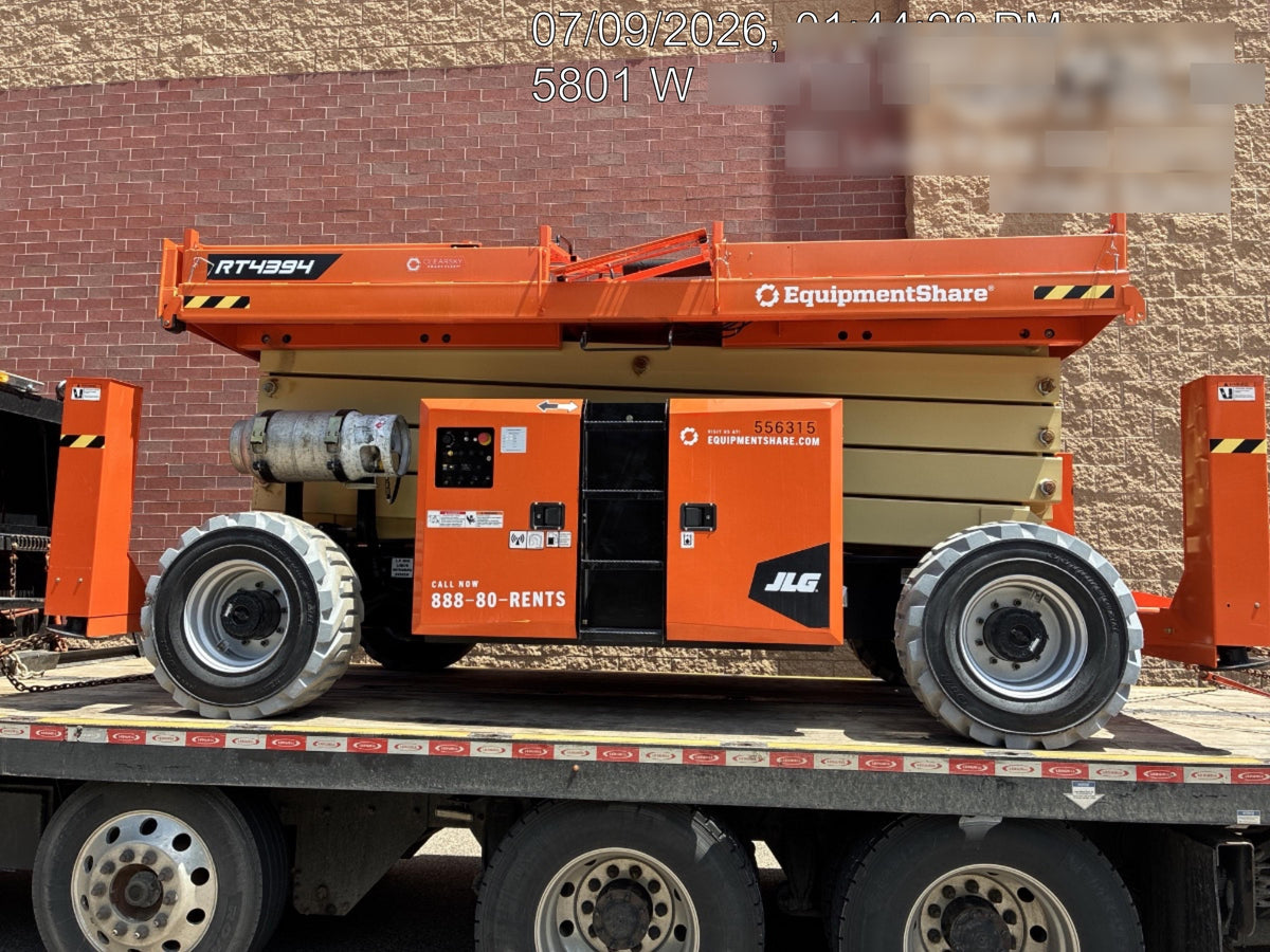 2025 JLG RT4394