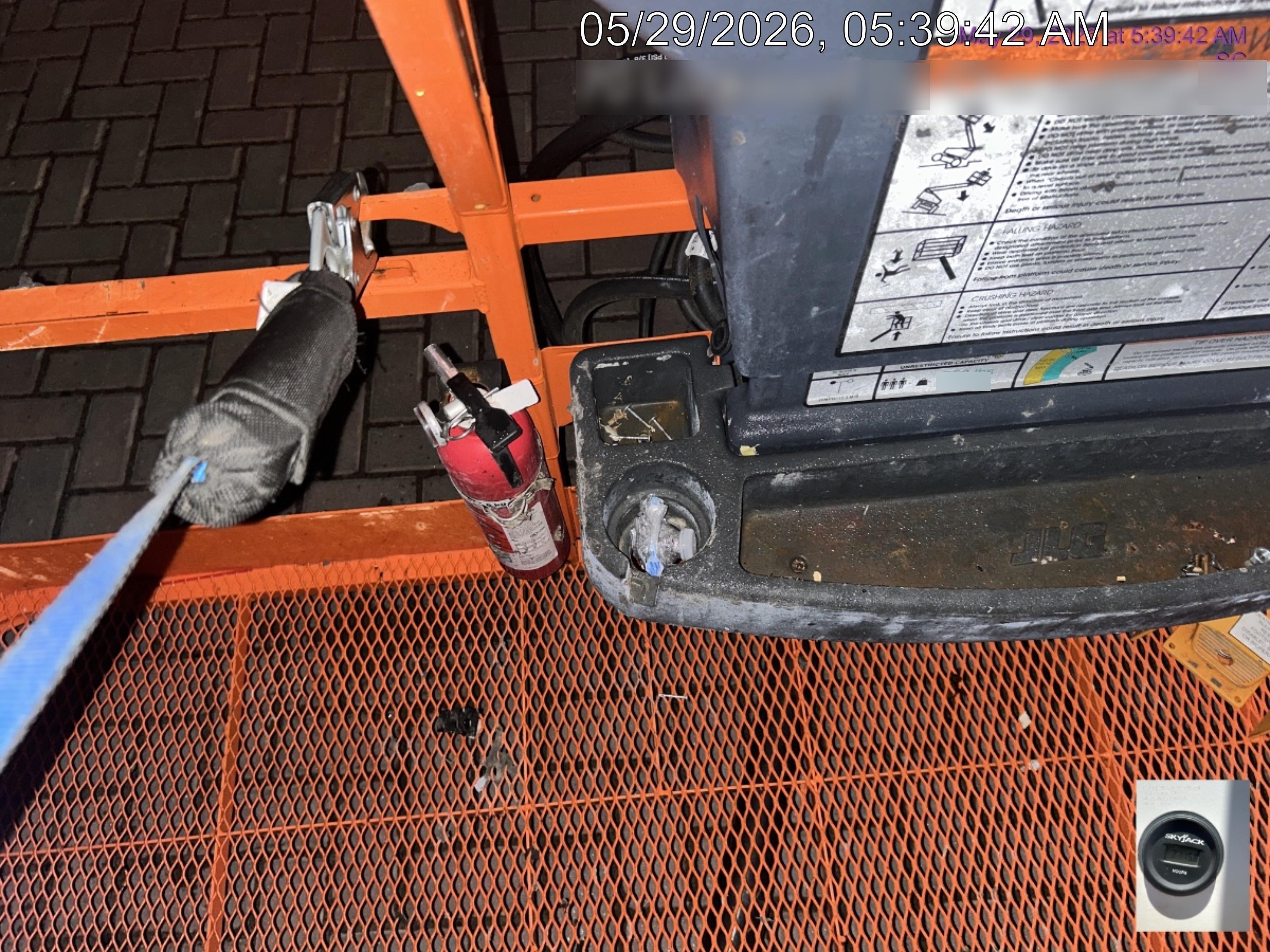 2025 JLG 660SJ