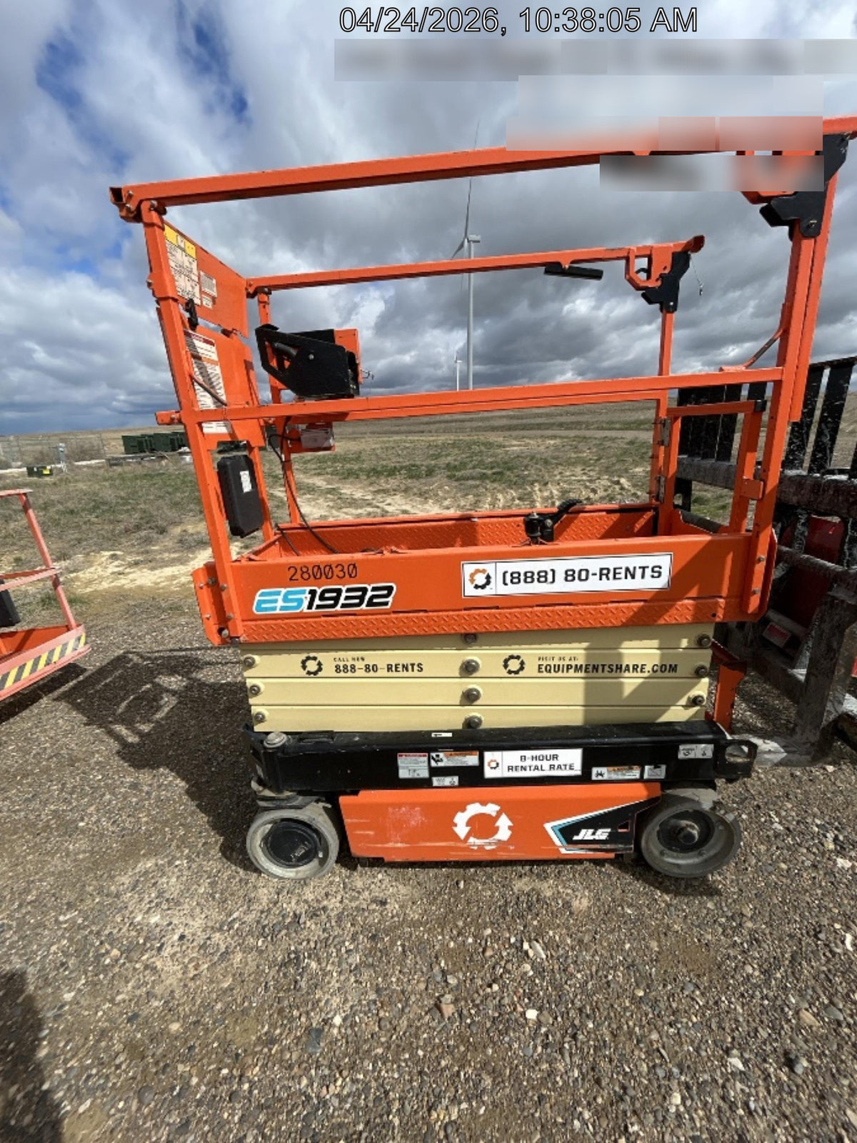 2022 JLG ES1932
