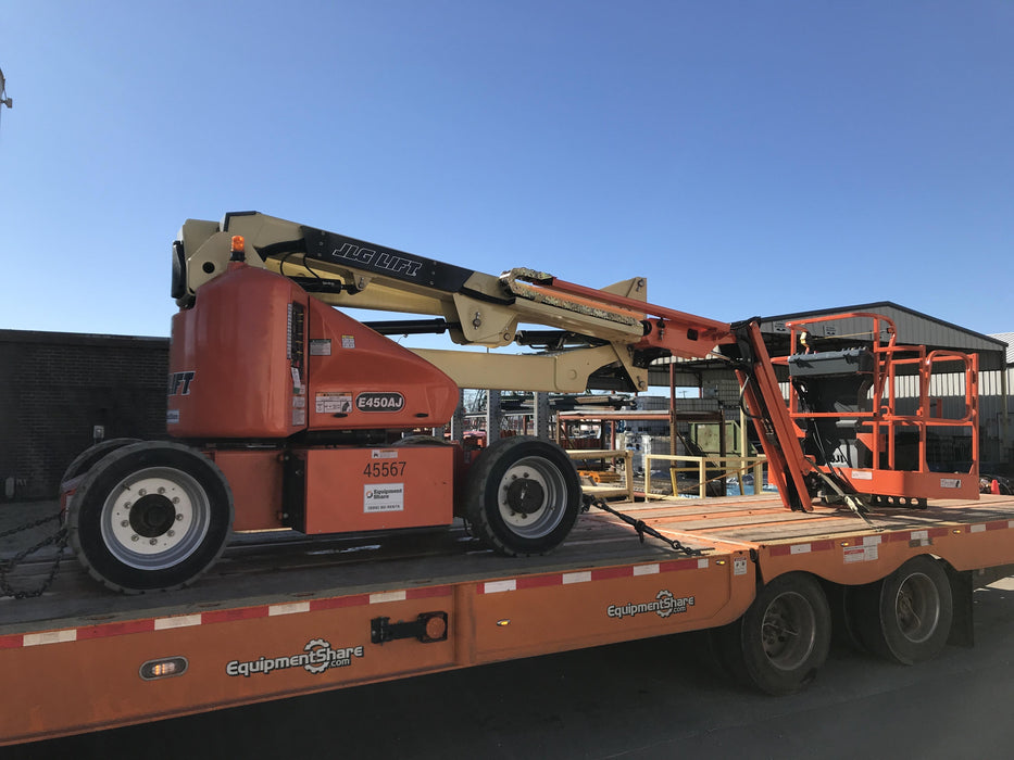 2019 JLG E450AJ