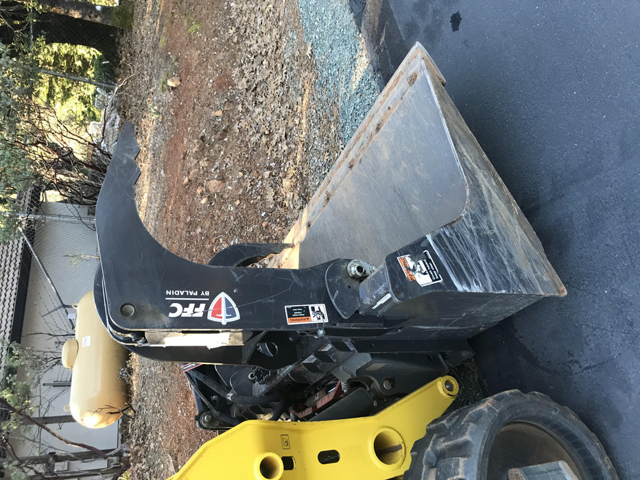 2019 PALADIN 76" Scrap Grapple Bucket - Paladin