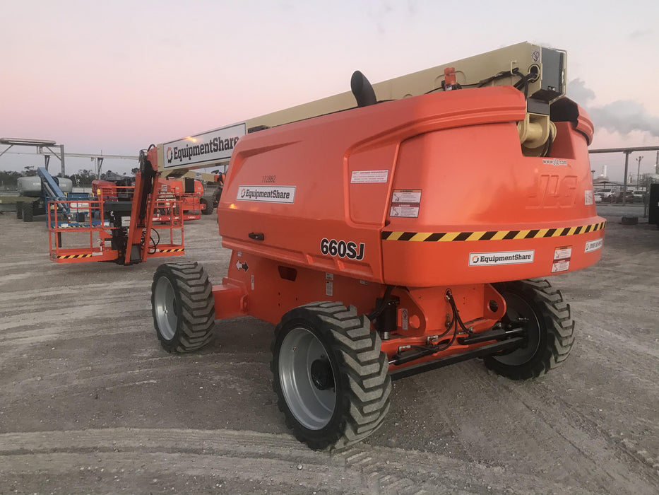 2020 JLG 660SJ
