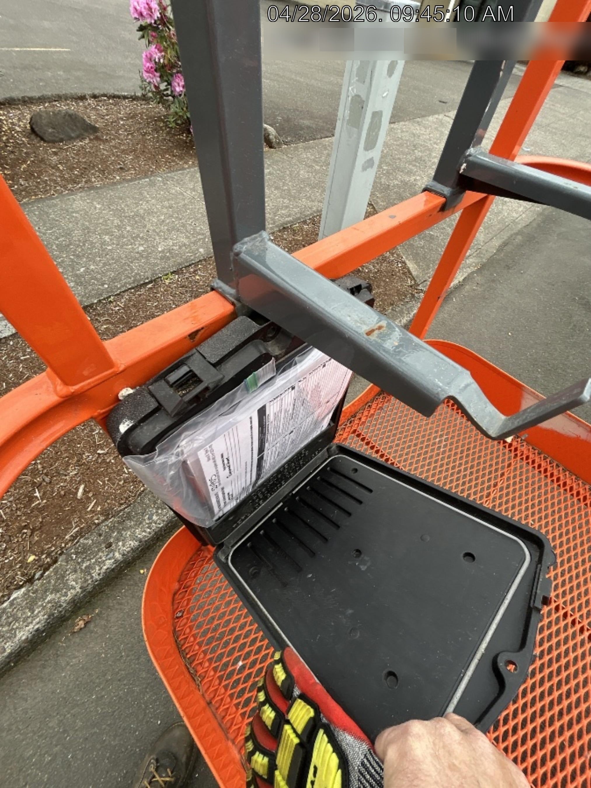 2025 JLG 800AJ