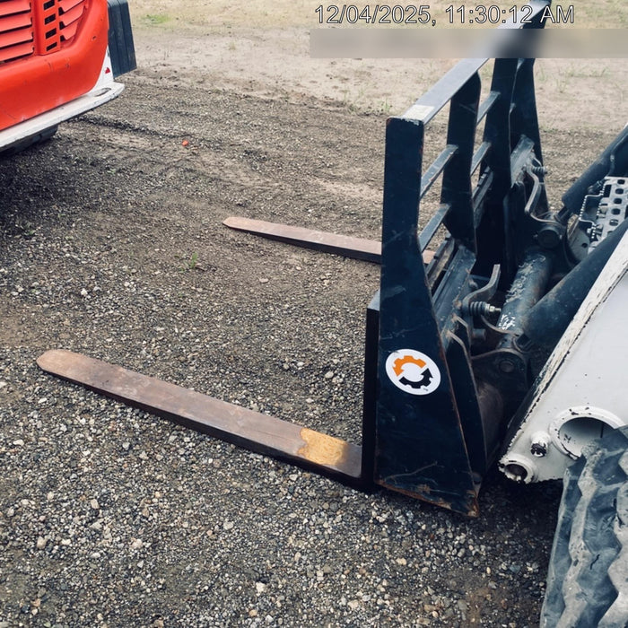 2020 ARROW MATERIAL HANDLING 60" Pallet Forks - Arrow