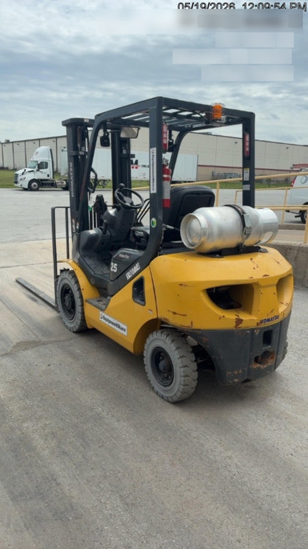 2021 KOMATSU FG25T-16