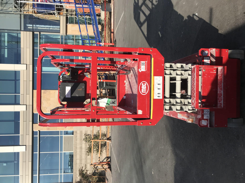 2020 MEC 1330SE Solid NM Tires, Steel Swing out Doors, LCS, Beacon, 900W Inverter