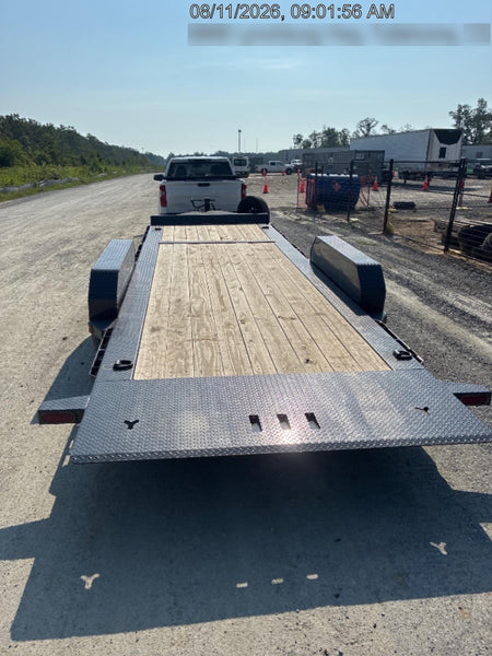 2024 IRONBULL 22' Tiltbed
