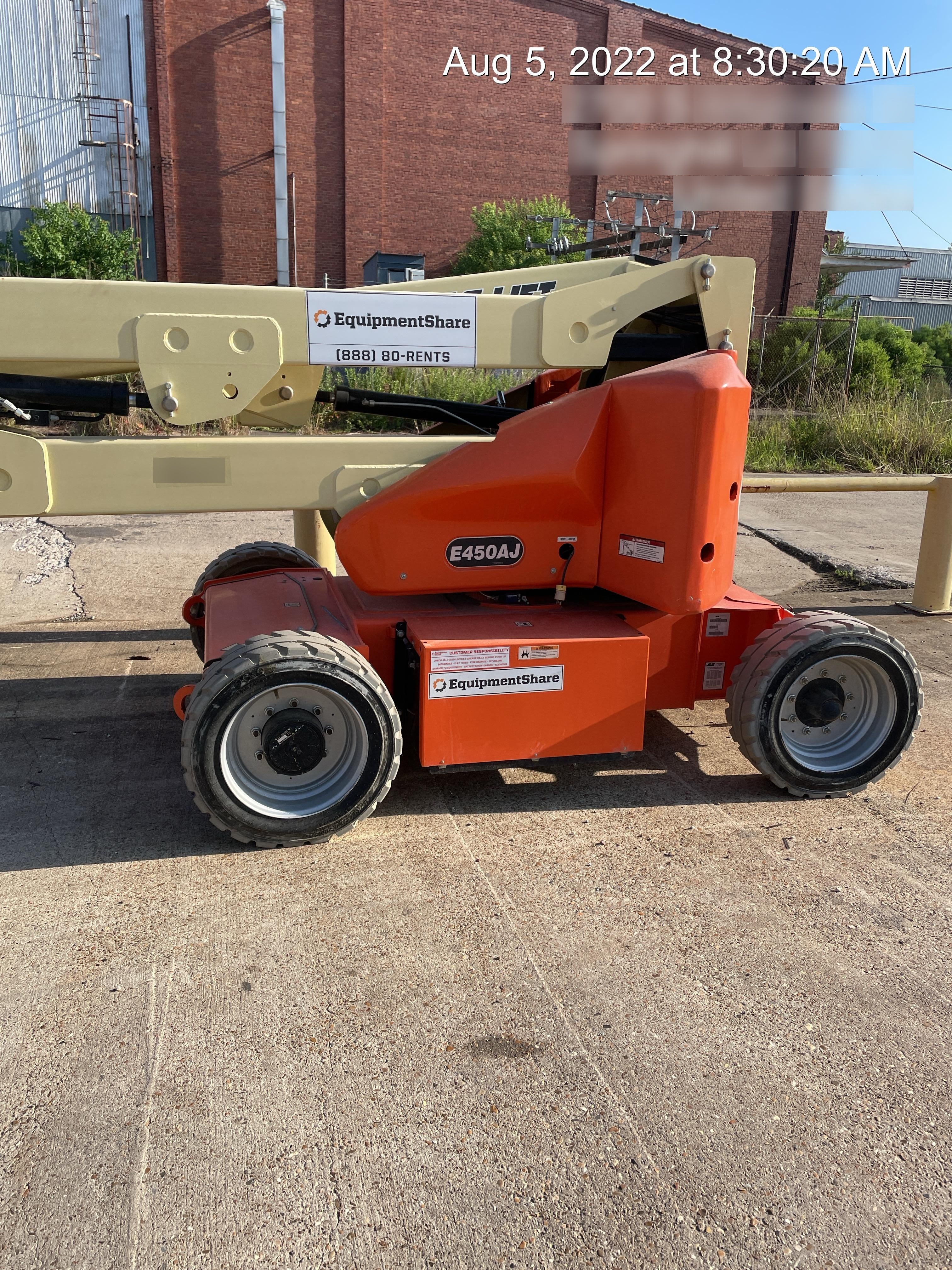 2019 JLG E450AJ