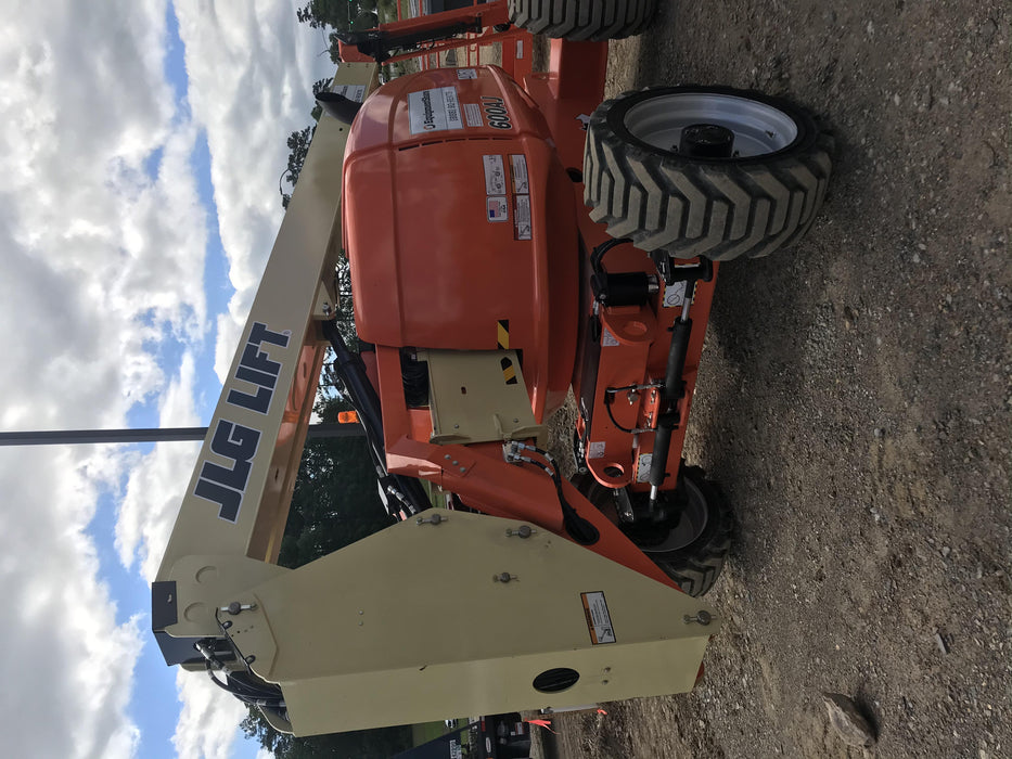 2019 JLG 600AJ