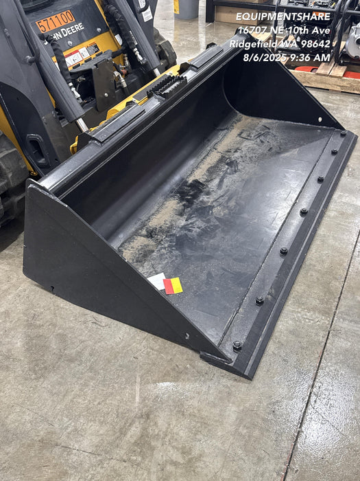 2025 JOHN DEERE 72" Skid Loader Bucket - John Deere C72