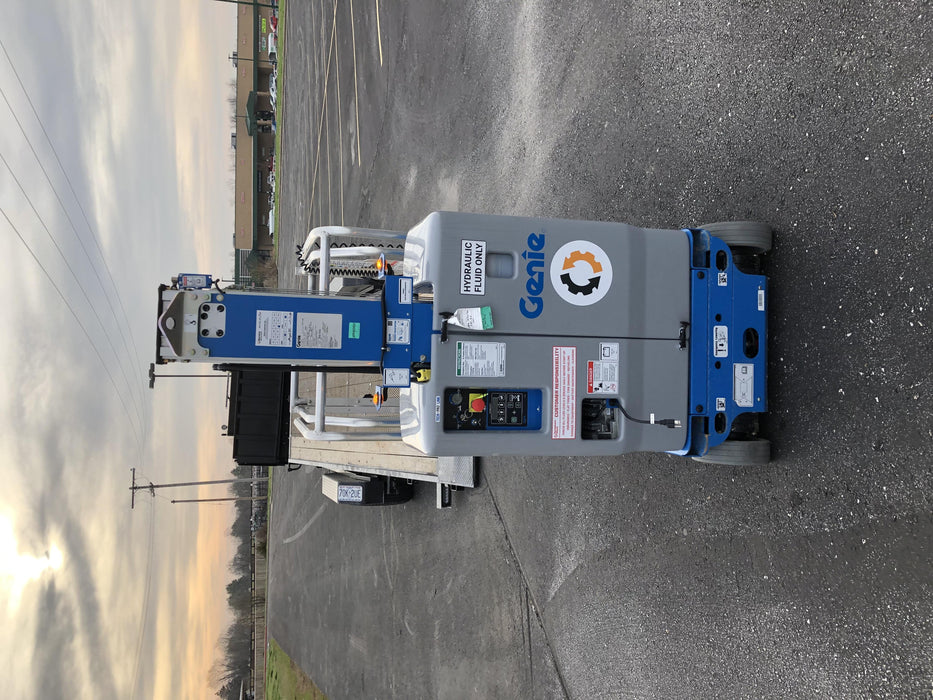 2019 Genie GS-1930 Fixed Rails with Chain Entry