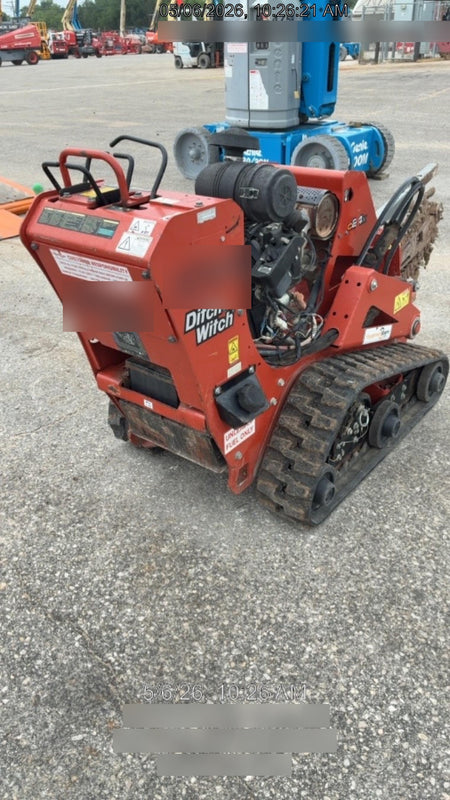 2018 DITCH WITCH C24XA