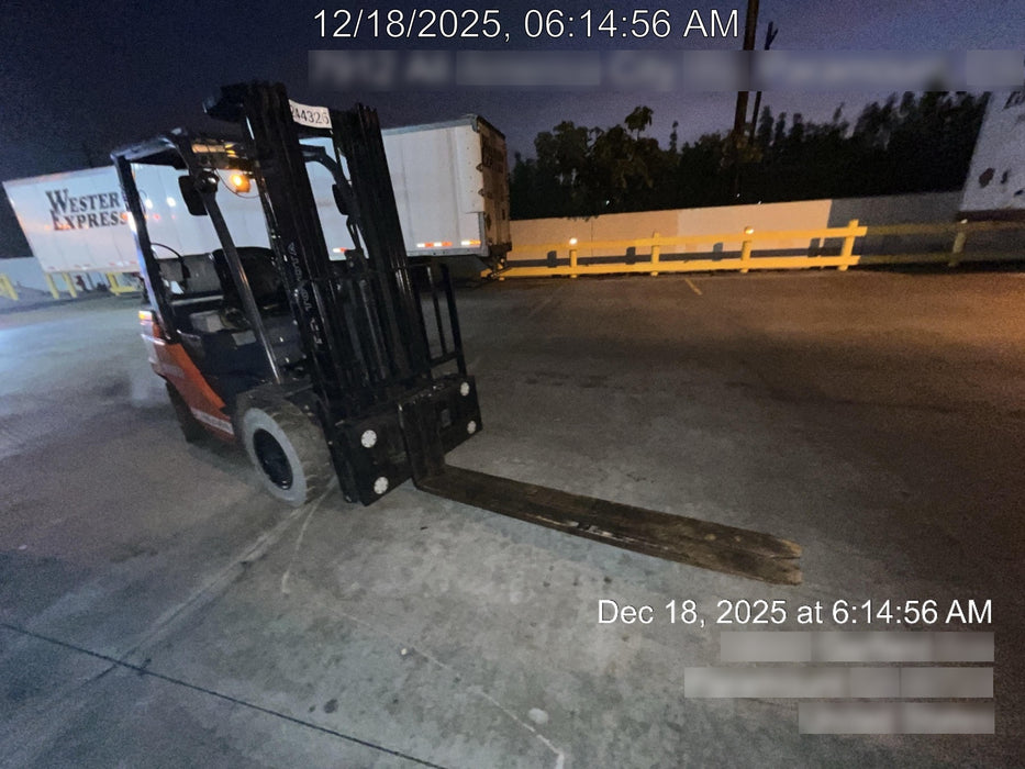 2022 TOYOTA 8FGU25 LP w/ Scale