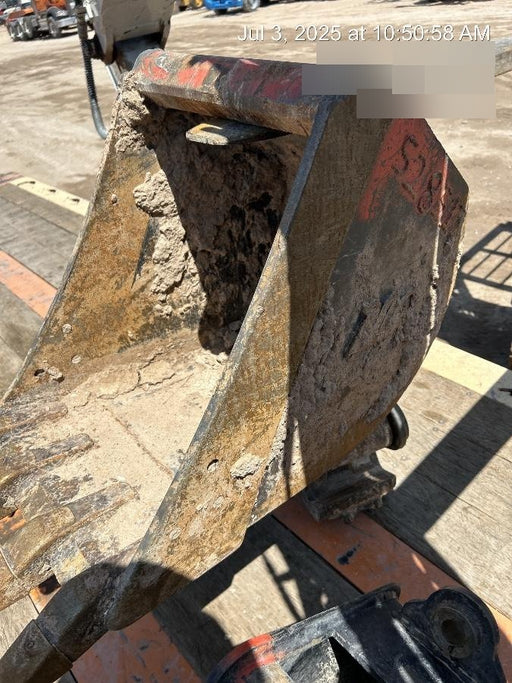 2025 TAG MANUFACTURING 18" Bucket - Tag