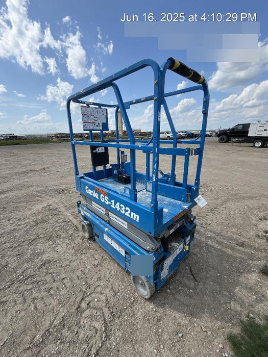 2022 GENIE GS-1432