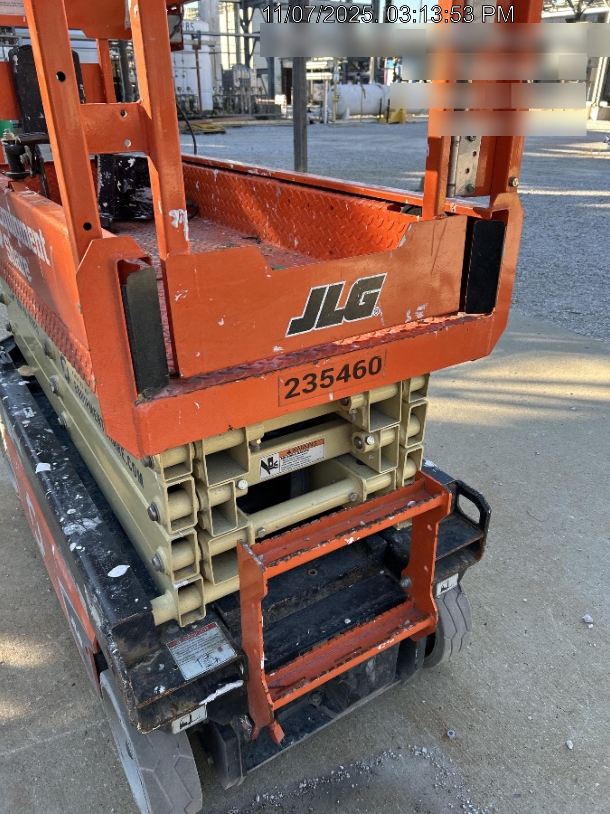 2022 JLG ES1932