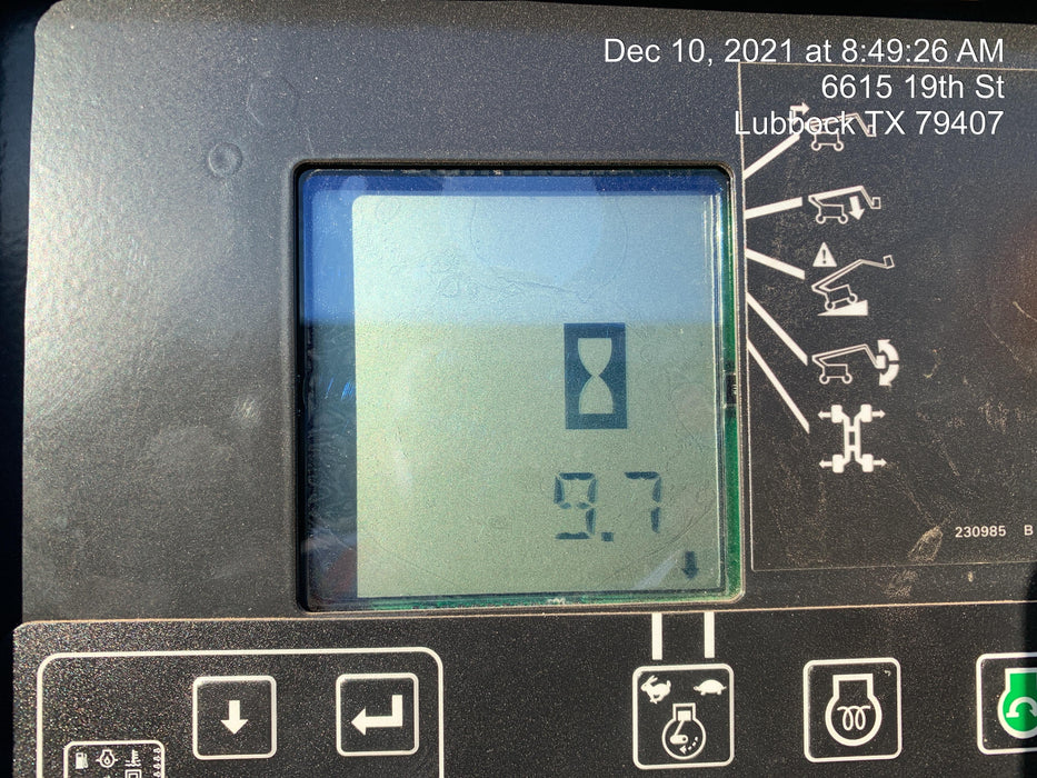 2021 GENIE ZX-135/70