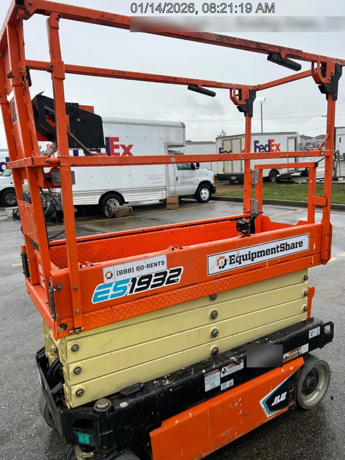 2021 JLG ES1932
