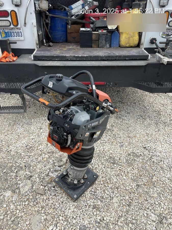 2024 HUSQVARNA LT6005