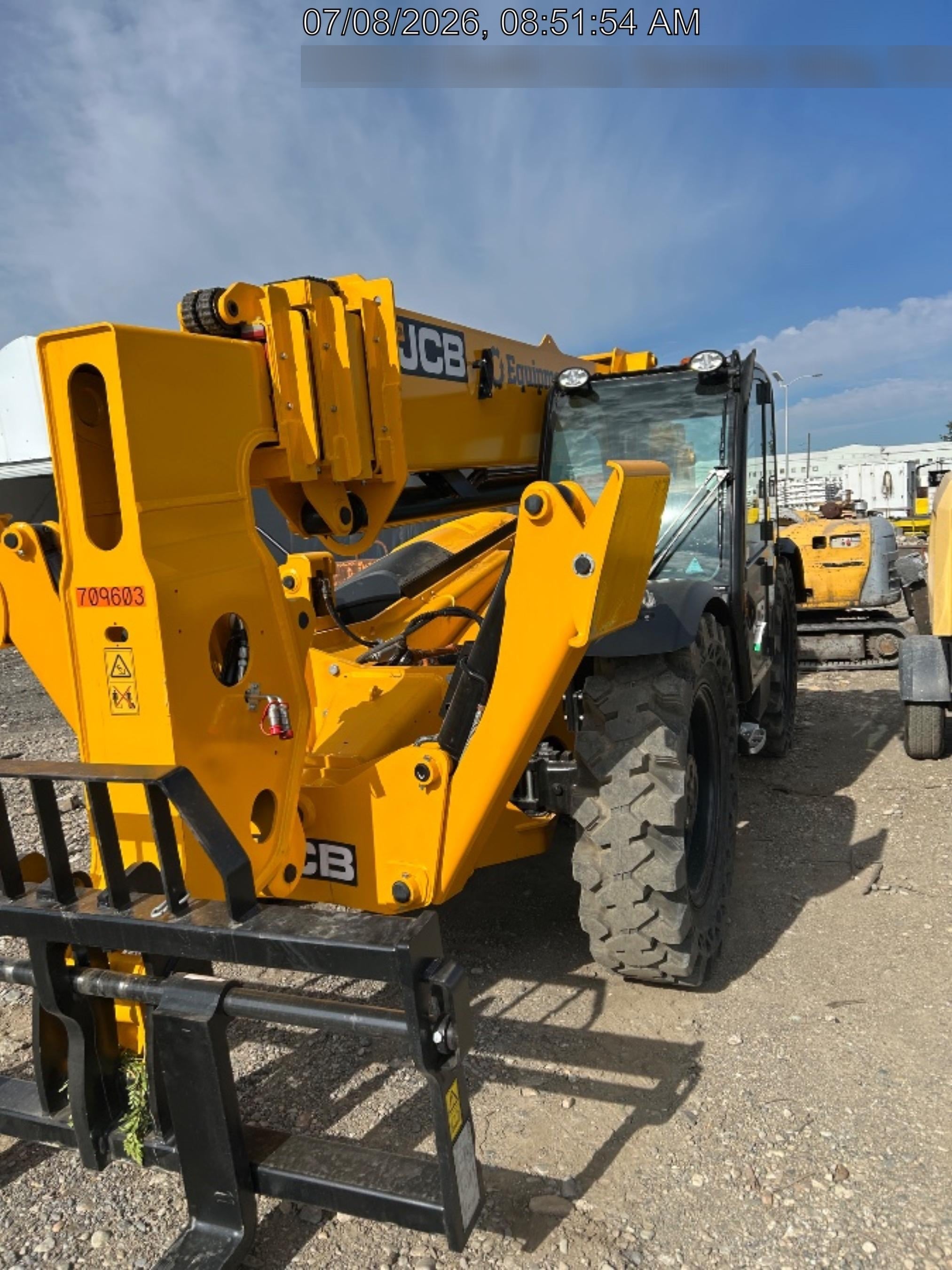2026 JCB 510-56