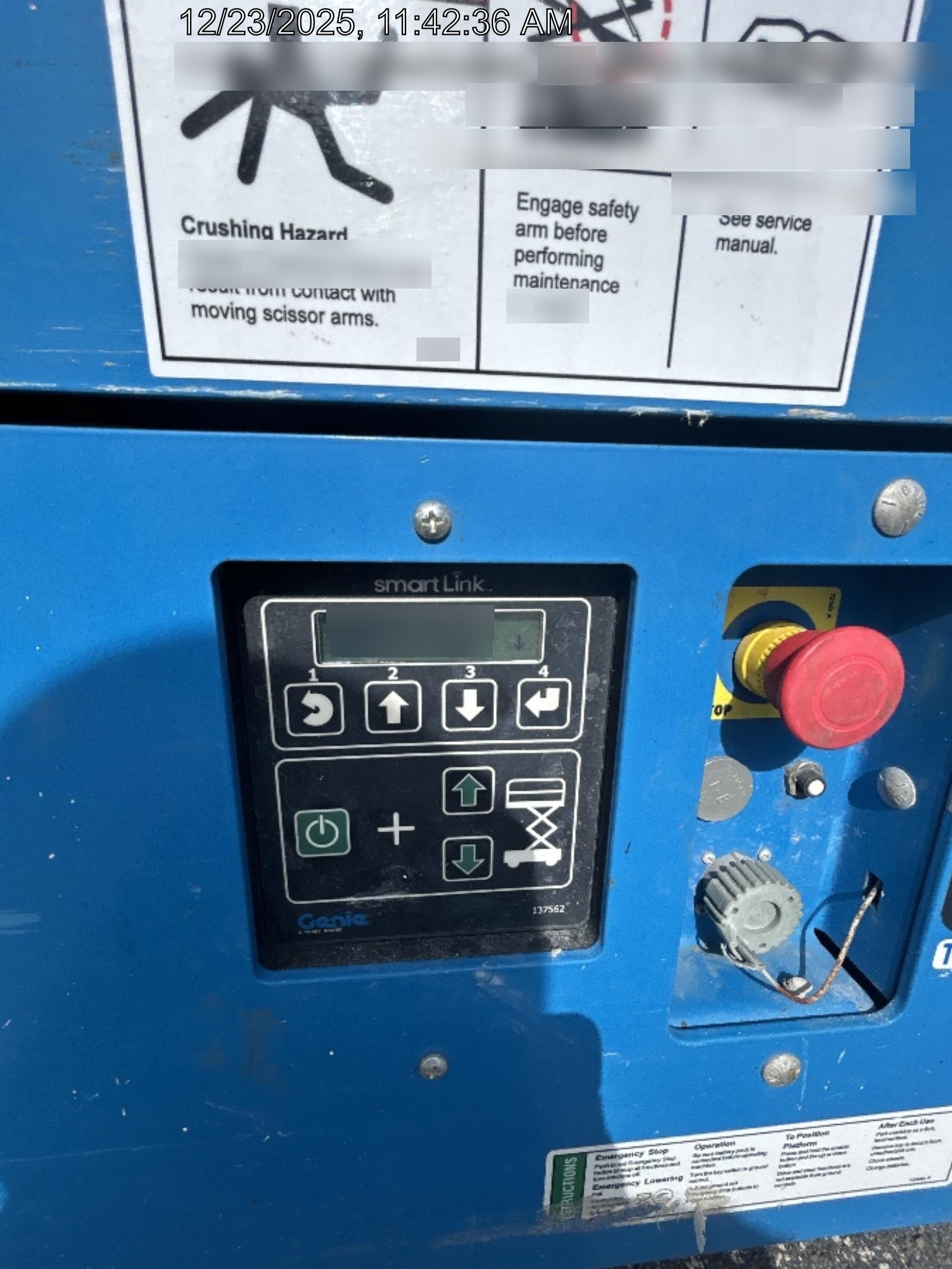2023 GENIE GS-2632