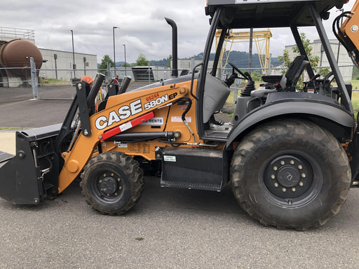 2020 CASE 580N EP - Extendable Backhoe