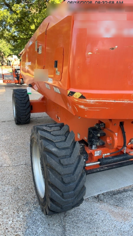 2023 JLG 860SJ