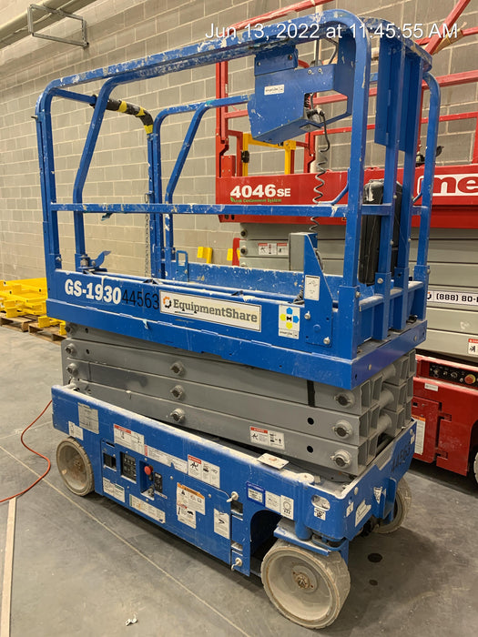 2019 Genie GS-1930 Fixed rails with chain Entry