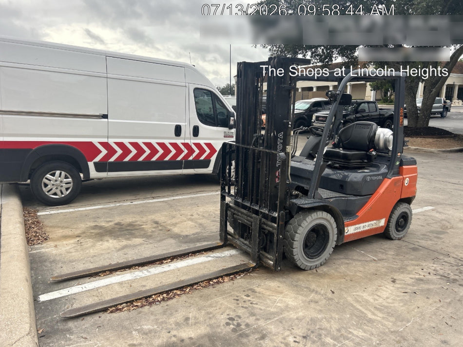 2022 TOYOTA 50-8FGU25