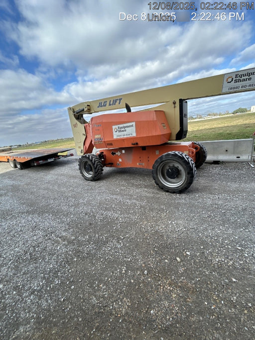 2019 JLG 800AJ